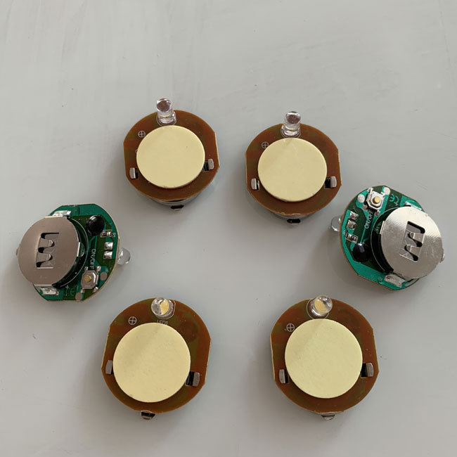 Single Color LED Flashing Button Cell Power Module for POP Display Lighting Product · image 2