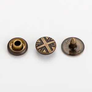 Custom made spring press zinc alloy metal rivet stud buttons for garment