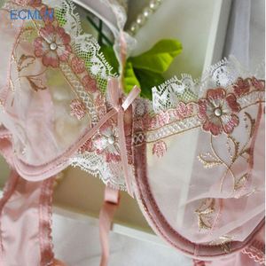 <span class=keywords><strong>Jolie</strong></span> Modèle Jeune Femme Fleur <span class=keywords><strong>Dentelle</strong></span> Sexy <span class=keywords><strong>Soutien</strong></span>-<span class=keywords><strong>Gorge</strong></span> et Culotte Mémoires Nouveau Design - Product Image 5