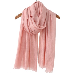 Neue stil 35 farben hohe qualität maxi weiche pashmina hijab schal wraps schal solide plain ausgefranste baumwolle hijab schal - Product Image 6