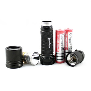 Thiết Kế Mới Độc Đáo Thiết Bị Giá Nhà Sản Xuất Có Thể Sạc Lại Geepas Đèn Pin Công Suất Cao Đèn Pin <span class=keywords><strong>LED</strong></span> - Product Image 1