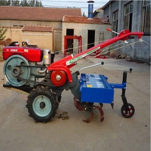 Cultivador de Tracción Manual con Apera para Remolinos, Ideal para Productores de Patatas y Remolachas - Product Image 2