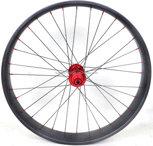 Paire de roues de vélo 26 <span class=keywords><strong>fat</strong></span>, roues de vélo de 80mm en carbone avec moyeu de vélo <span class=keywords><strong>fat</strong></span> - Product Image 3