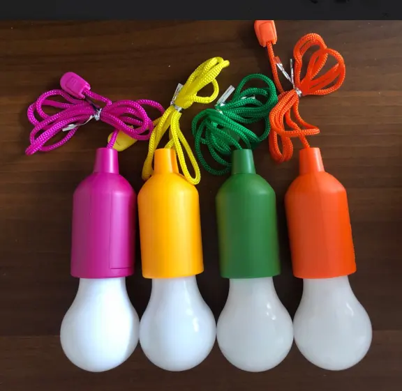 New design hanging pull light bulb ,led night pull light ,decoration led pull light on a pull led promotion party light