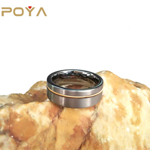 POYA Dei Monili di 8 millimetri <span class=keywords><strong>Flat</strong></span> <span class=keywords><strong>Top</strong></span> In Acciaio Al Tungsteno Anello con Oro Corda di Chitarra - Product Image 4