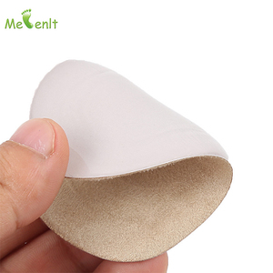 Inserti <span class=keywords><strong>per</strong></span> fascite plantare speroni ossei tallone sollievo dal dolore sottopiede cuscini protezioni di supporto cuscinetti coppe <span class=keywords><strong>per</strong></span> tallone <span class=keywords><strong>in</strong></span> gel di <span class=keywords><strong>silicone</strong></span> pu - Product Image 4