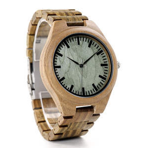 Boîtier de <span class=keywords><strong>Montre</strong></span> en Bambou à Logo Personnalisé avec Cadran en Santal Vert et Affichage à Aiguilles, Bois Naturel, <span class=keywords><strong>Sport</strong></span> et Tendance, Expédition Rapide - Product Image 5