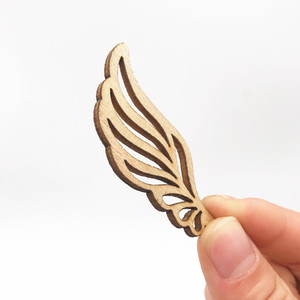50 Pezzi di Ali in Legno Intagliato Traforato Personalizzate - Product Image 5