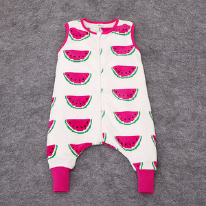 Coreano baby Zancudo sacos de dormir de franela Gruesa mameluco completo impreso Sandía y conejo chaleco - Product Image 2