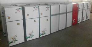 Réfrigérateur solaire 115L DC 12V à double porte et congélateur supérieur H2-R-115T 100W - Product Image 4