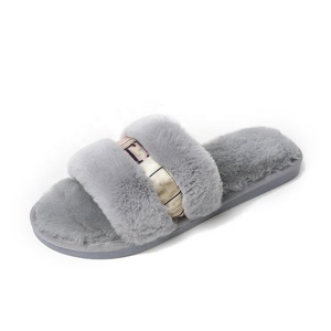 Indoor Outdoor Open Toe <strong>Sandals</strong> Plush Faux Fur Slippers Luxury Winter Slides Wholesale <strong>Glitter</strong> Belt Decoration Soft Sole Lady - Product Image 4