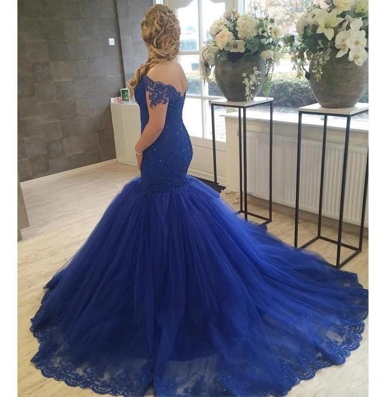 Royal Blue XXXL Mermaid Wedding Dress for Mature Women | Vintage Tulle  Sleeveless Bridal Gown with Chapel Train