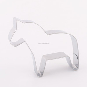 Découpeur de biscuits de <span class=keywords><strong>cheval</strong></span> en acier inoxydable en gros d'usine avec de haute qualité et le meilleur prix, personnalisé et conçu. - Product Image 2