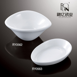 <span class=keywords><strong>Hotel</strong></span> <span class=keywords><strong>La</strong></span> Hora Del Té Vajilla <span class=keywords><strong>de</strong></span> Porcelana Blanca Flor Del Ciruelo En Forma <span class=keywords><strong>de</strong></span> Servir Postre Merienda Plato - Product Image 4