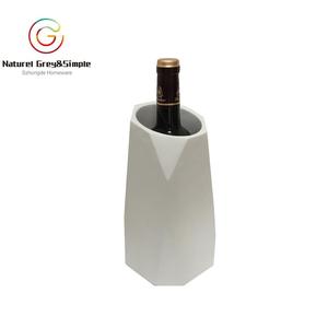 Soporte para botellas de vino, estantería colorida geométrica creativa, Ornamental, de hormigón - Product Image 6