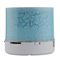 Haut-parleur portable Blue-tooth Basse sans fil Mini taille Petite lanière mignonne Haut-parleurs portables multifonctionnels alimentés par batterie