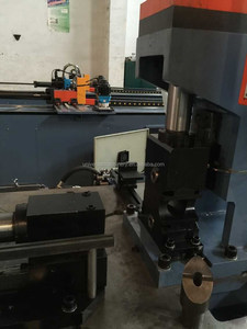 Alta eficiencia UM-50 Horizontal tubo de arco de la máquina de perforación - Product Image 4