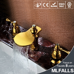 <span class=keywords><strong>Tres</strong></span> piezas de un conjunto de lujo de diseño de alta calidad <span class=keywords><strong>grifo</strong></span> de <span class=keywords><strong>lavabo</strong></span> de baño de compras en línea - Product Image 1