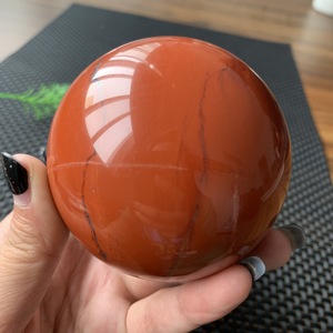Esfera de <span class=keywords><strong>Jaspe</strong></span> <span class=keywords><strong>Rojo</strong></span> Natural al por Mayor, Modelo para Decoración de Bodas y Sanación - Product Image 1