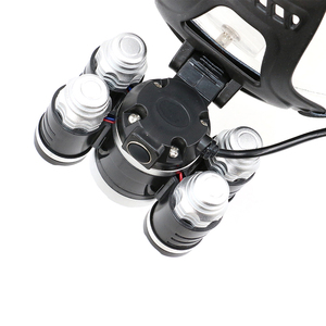 New công suất cao USB có thể sạc <span class=keywords><strong>l</strong></span>ại không thấm nước IPX5 8000 lumen <span class=keywords><strong>5</strong></span> <span class=keywords><strong>T6</strong></span> Led Đèn Pha 4 chế độ đầu ánh sáng đèn Led Đèn Pha - Product Image 4