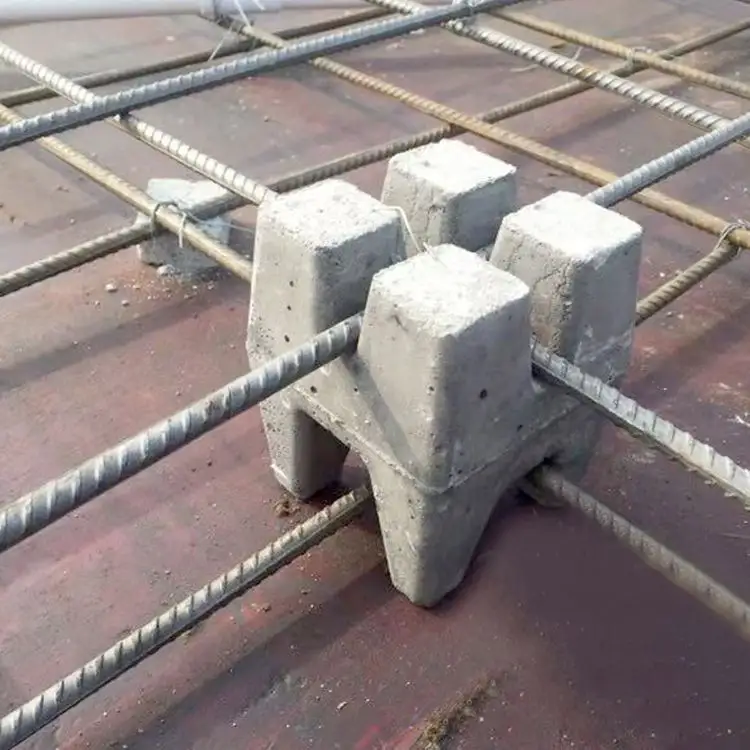 Blocchetto di plastica concreto del distanziatore per uso della costruzione e di costruzione, supporto ad alta resistenza, blocchetto della muffa