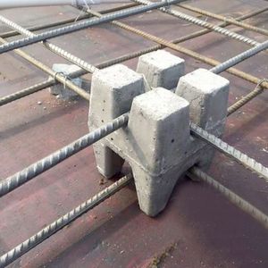 Bloc de moule d'espacement en plastique de béton de support de barres d'armature de haute résistance pour l'usage de bâtiment et de construction