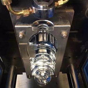 Machine de Soufflage par Injection Prix <span class=keywords><strong>Main</strong></span> Machine de <span class=keywords><strong>Moulage</strong></span> En Plastique Bouteille Faisant La Machine Prix - Product Image 3