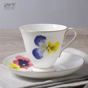 商业意大利骨中国咖啡浓咖啡茶餐厅定制微波炉杯子与标志印刷复古升华