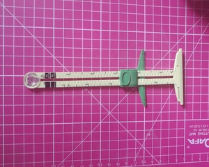 Dụng Cụ Đo Trượt 5 In1, Thước Đo Quilt, Thước Đo Khâu Vá Chức Năng - Product Image 1