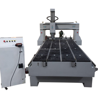 Routeur CNC de qualité supérieure pour le travail du bois, machine combinée multifonction 1325 ATC avec changeur d'outils, commande Syntec, pompe moteur RichAuto