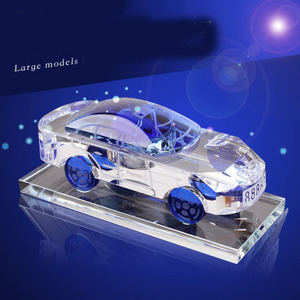 Glanzend Creatief Model Kristal Parfumfles Voor Auto-Interieur Nieuwe Interieurdecoratie Goederen Voor Promotie En Relatiegeschenken - Product Image 5