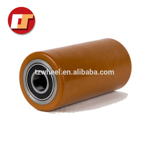 החובה כבדה עמיד רולר <span class=keywords><strong>pu</strong></span> עבור מלגזה PS82.5 * 165