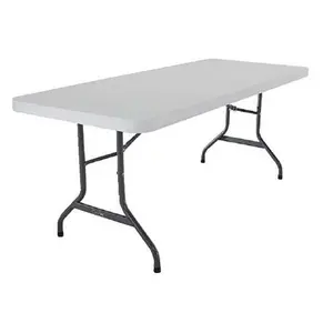 廉价白色 HDPE 塑料 6 英尺户外便携式折叠桌
