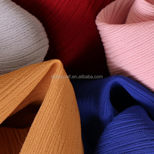 Sciarpa stropicciata da donna musulmana di nuovo stile <span class=keywords><strong>scialle</strong></span> in Chiffon <span class=keywords><strong>estivo</strong></span> di moda Hijab antirughe di colore solido - Product Image 6
