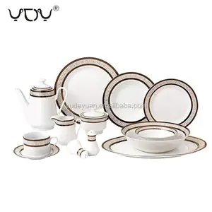 Articoli per la casa set di stoviglie di design personalizzato set da pranzo in porcellana bianca di lusso in ceramica