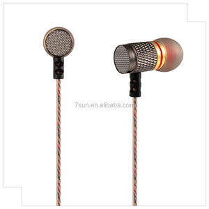 Noël KZ ED2 Forte Basse Dans L'oreille Écouteur Télécommande Son Clair Filaire MP3 Micro Professionnel HQ Écouteurs avec Micro - Product Image 6