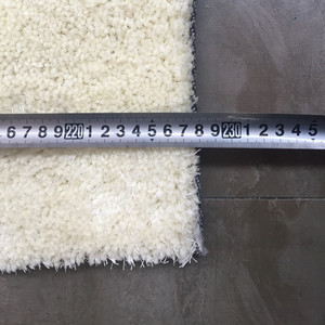 Polyester Ivory White Low Pile <strong>Cheap</strong> Plain Shaggy <strong>Rug</strong> for Living Room - Product Image 2