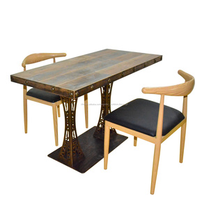 Utilisé de salle à manger chaise et table pour restaurant - Product Image 1