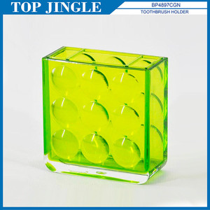 อุปกรณ์ห้องน้ำรูปทรงสี่เหลี่ยมผืนผ้าสีสันสดใสดีไซน์ลายจุดทำจากพลาสติก - Product Image 5