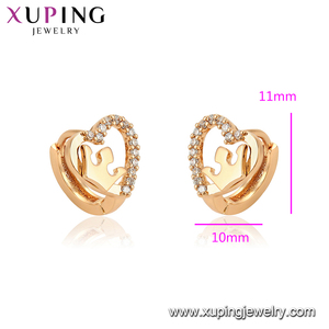 95226 Venta caliente elegante joyería de las mujeres estilo irlandés en forma de corazón con <span class=keywords><strong>la</strong></span> corona pendientes de aro - Product Image 2