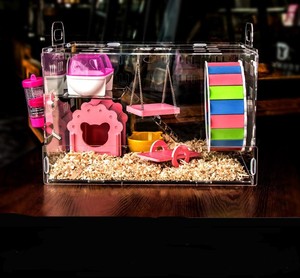 Fabbricazione di gabbia per criceti in acrilico trasparente - Product Image 1