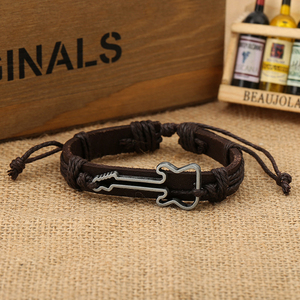 <span class=keywords><strong>Guitare</strong></span> en alliage en forme <span class=keywords><strong>de</strong></span> <span class=keywords><strong>bracelet</strong></span> <span class=keywords><strong>de</strong></span> <span class=keywords><strong>corde</strong></span> tressée <span class=keywords><strong>de</strong></span> mode en gros <span class=keywords><strong>bracelet</strong></span> en cuir en vrac - Product Image 4