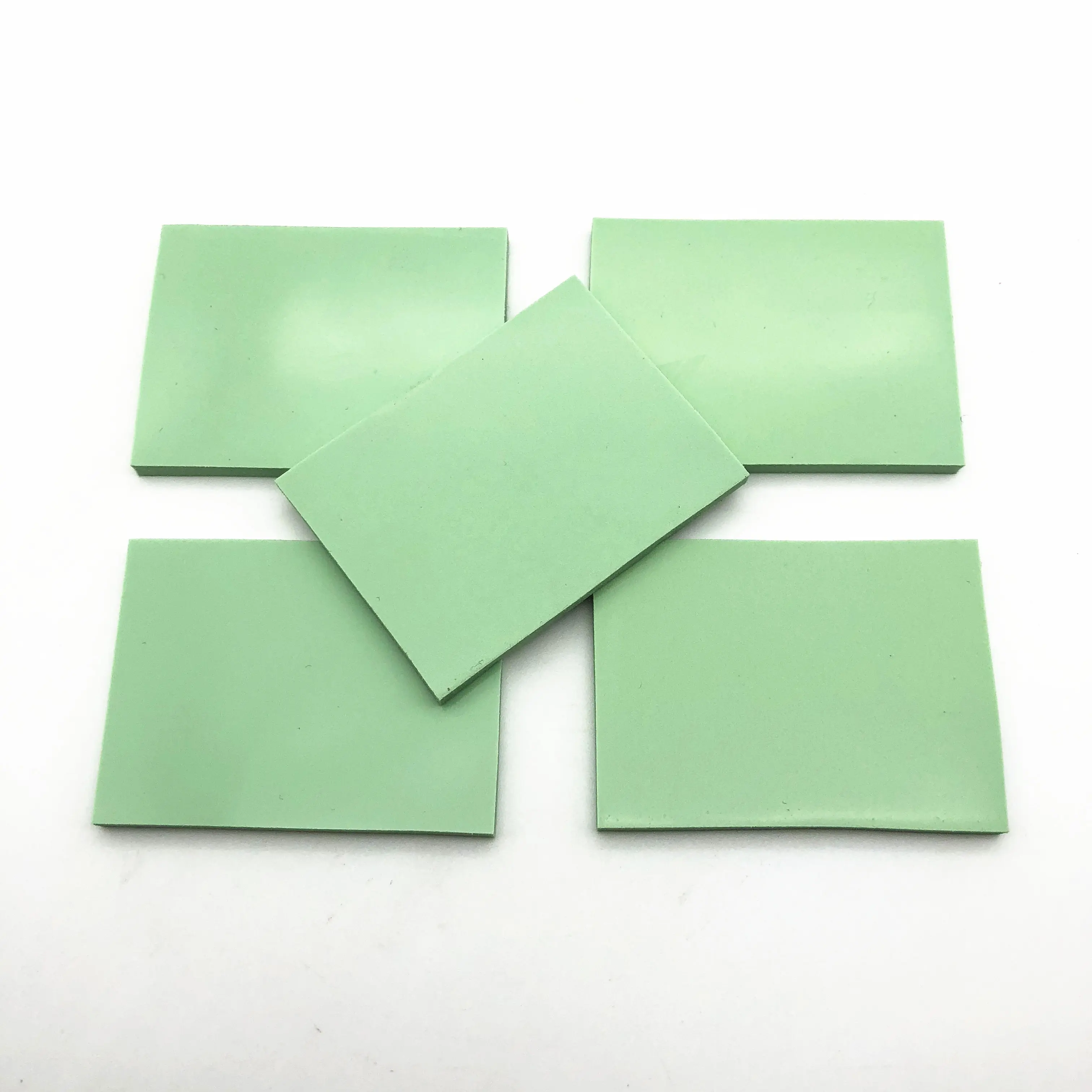 Grüne Farbe gestanztes Wärme leitpad aus Silikon