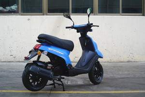 Nouveau Scooter Chinois <span class=keywords><strong>50cc</strong></span> 2 Temps à Essence Bleu Mat pour Moto - Product Image 3