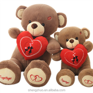 Oso de peluche hecho a mano para parejas, oso de peluche con corazón rojo