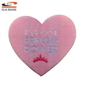 Diseño profesional profesión de corte láser corazón forma bordado tejido placa - Product Image 2