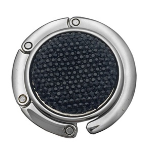 Meetee BHR-002 En Alliage De Cristal Suspendus Crochets Magiques <span class=keywords><strong>Pour</strong></span> <span class=keywords><strong>Sac</strong></span> <span class=keywords><strong>À</strong></span> <span class=keywords><strong>Main</strong></span> <span class=keywords><strong>Sac</strong></span> Cintre <span class=keywords><strong>Sac</strong></span> <span class=keywords><strong>À</strong></span> <span class=keywords><strong>Main</strong></span> Portable Pliant Porte-<span class=keywords><strong>Crochet</strong></span> <span class=keywords><strong>crochet</strong></span> - Product Image 4