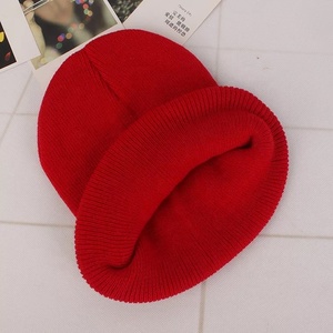 Bonnet en acrylique tricoté chaud d'hiver <span class=keywords><strong>color</strong></span>é en gros - Product Image 2