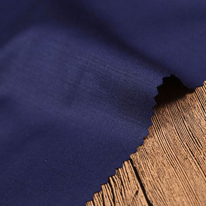Hochwertiger italienischer Wollanzugstoff im Großhandel - Product Image 3
