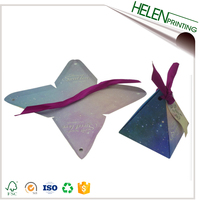Benutzer definierte voll farbig bedruckte Pappe Lieferant Verpackung Pyramide geformte Geschenk box mit Band
